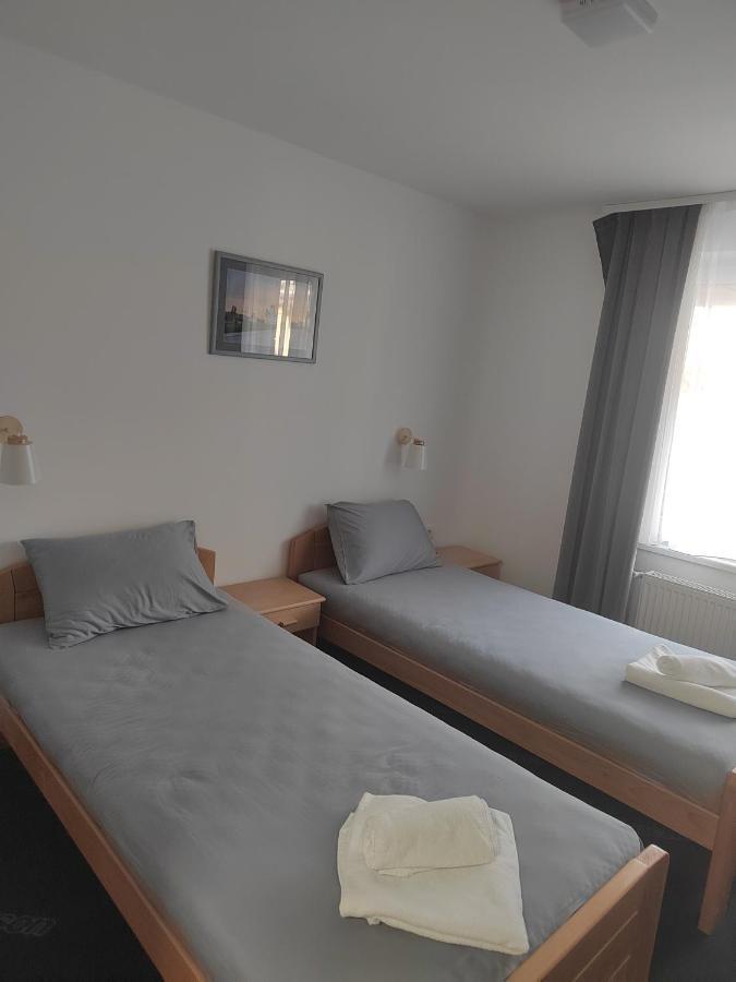 Apartmani Valjevo Exterior foto